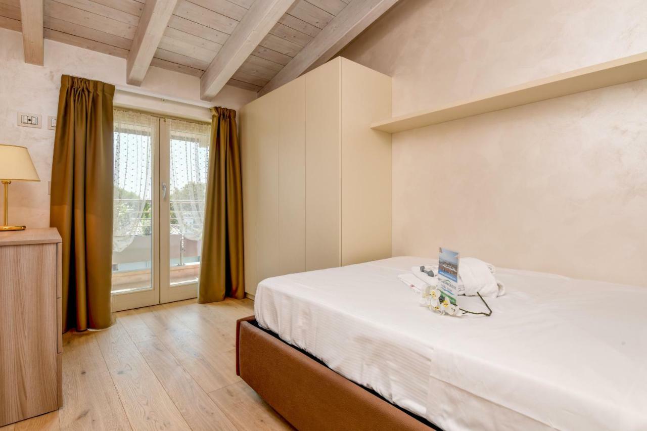 My Sirmione Lake Loft Ngoại thất bức ảnh