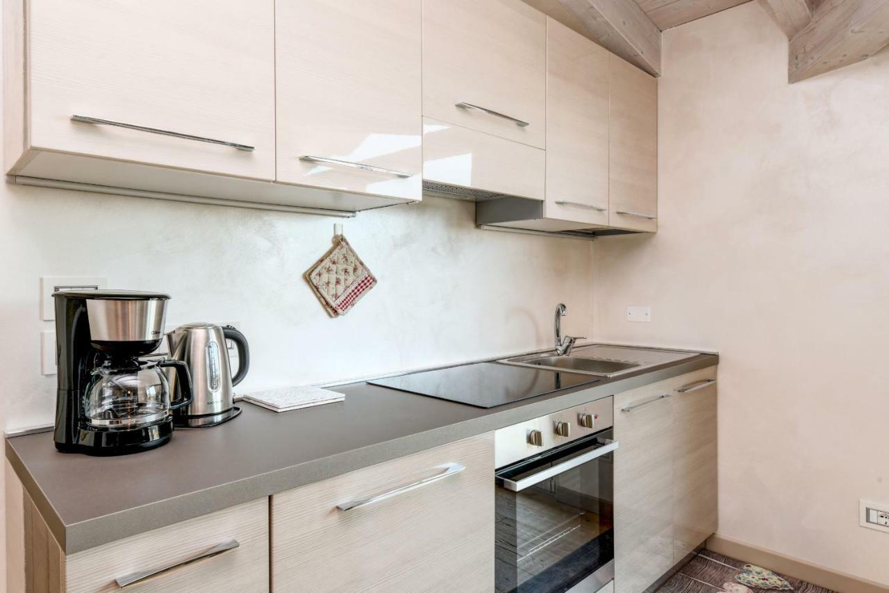 My Sirmione Lake Loft Ngoại thất bức ảnh